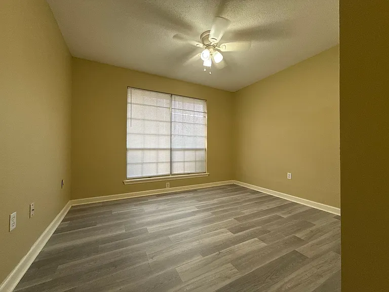 14625 W David Dr — Photo 13