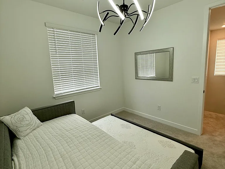 15732 W Girard Ave — Photo 8