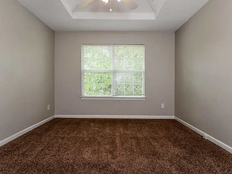 3711 Arminto Dr — Photo 15