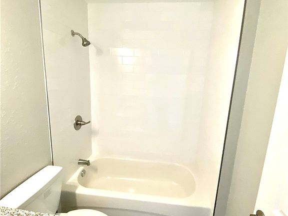 5th image of 7135 Ancha St