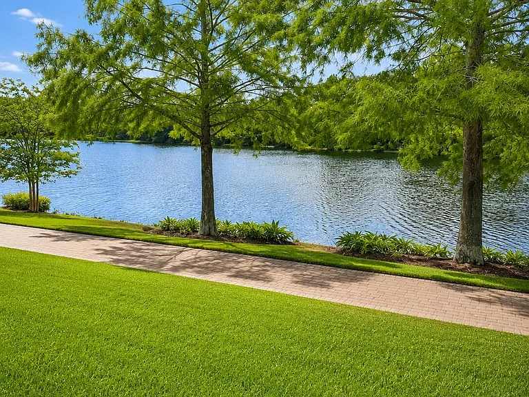 3945 Buckthorne Dr #3 — Photo 22