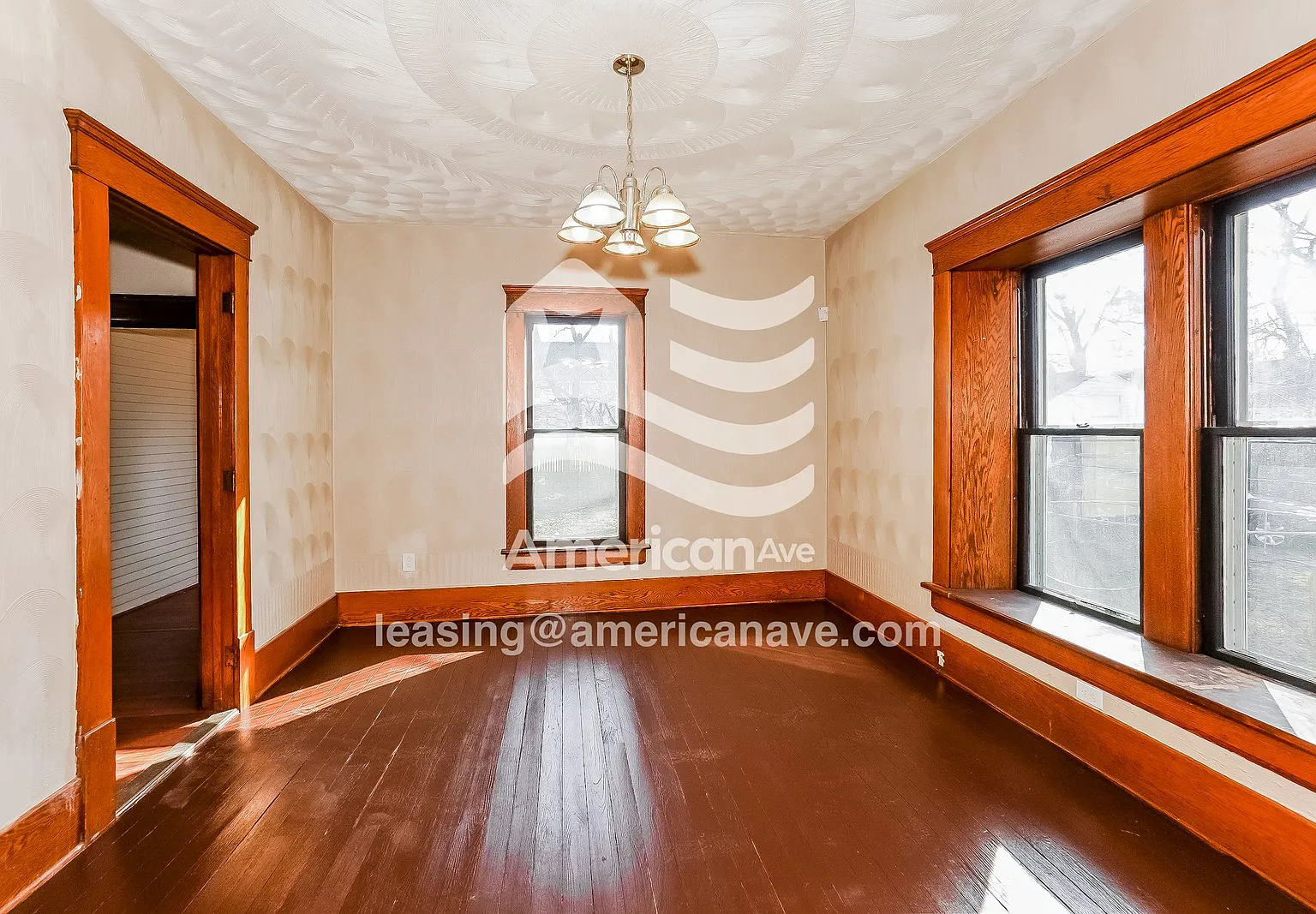 4 bed, 1.5 bath, 1418 sqft, $1,325 — Photo 4