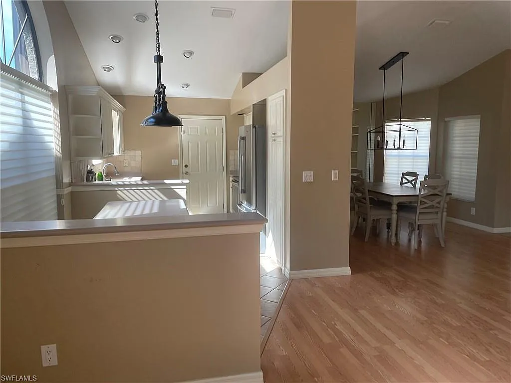 Hunters Ridge — Photo 4