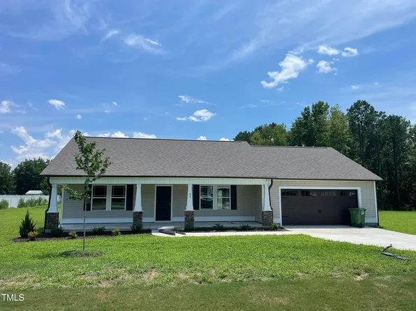 95 Magnolia Run Way, Benson, NC 27504