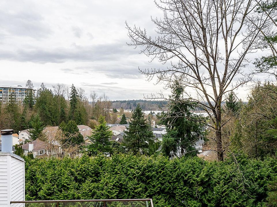 1st image of 11726 225th St #305