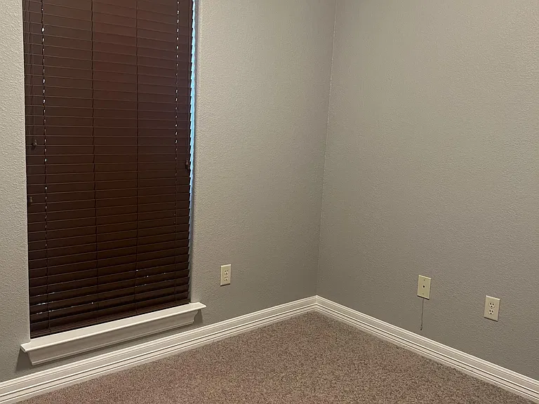 1661 E FM 93 — Photo 22