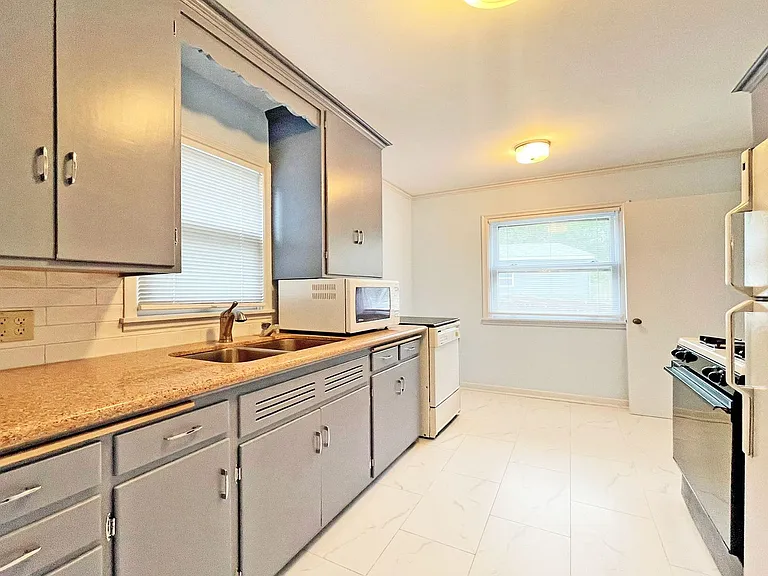 8824 W 34th St — Photo 5