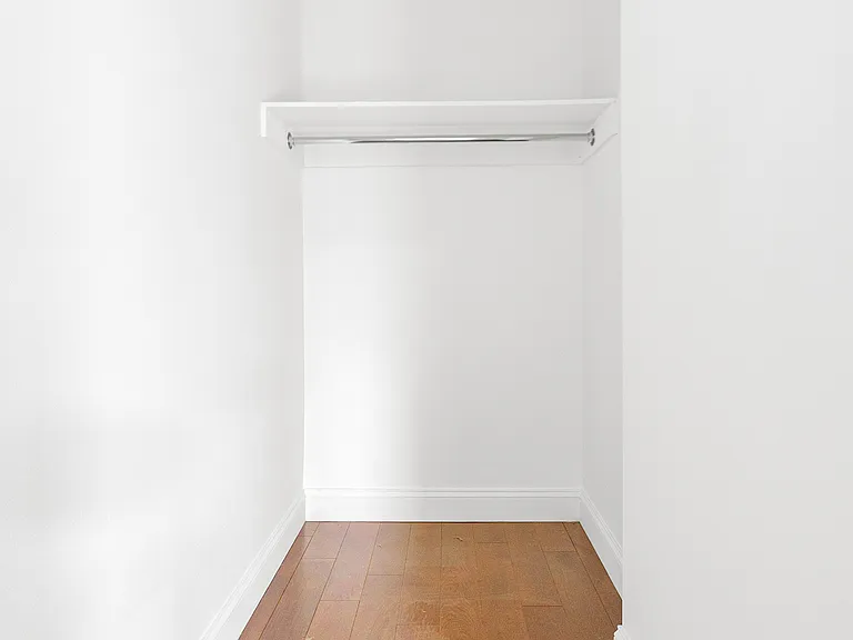 1227 Dean St #3 — Photo 11