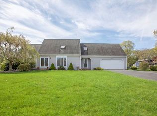 117 Donald Lewis Dr, Seekonk, MA 02771