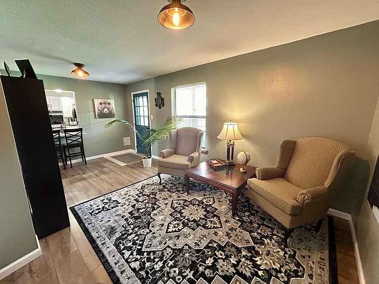 2505 Franklin Dr — Photo 15
