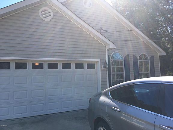 2nd image of 221 Bradstone Cir