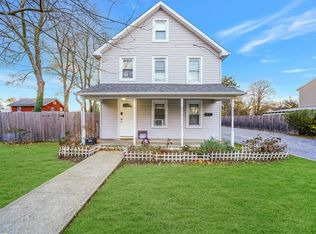 28 Union St, Port Jefferson Station, NY
