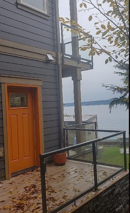 1st image of 12558 Shorewood Ln SW