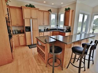 2424 Valhalla Private Ct, Xenia, OH 45385