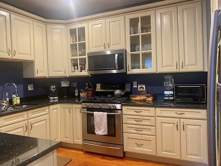 1501 Stonegate Mnr — Photo 7