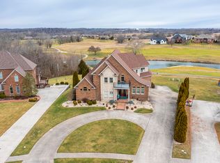 920 Westchester Way, Shively, KY 40475
