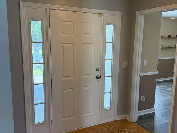 2nd image of 3883 Range Crest Ct