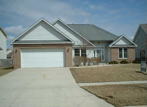 1st image of 711 Country Creek Dr