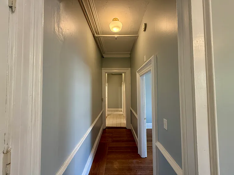 112 Keene St #1 — Photo 10