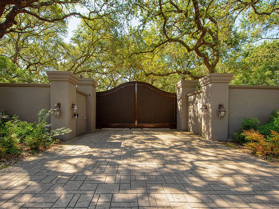 304 Tower Dr, Hill Country Village, TX 78232 Zillow