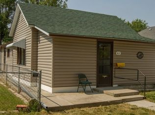 611 Main St, Roundup, MT 59072