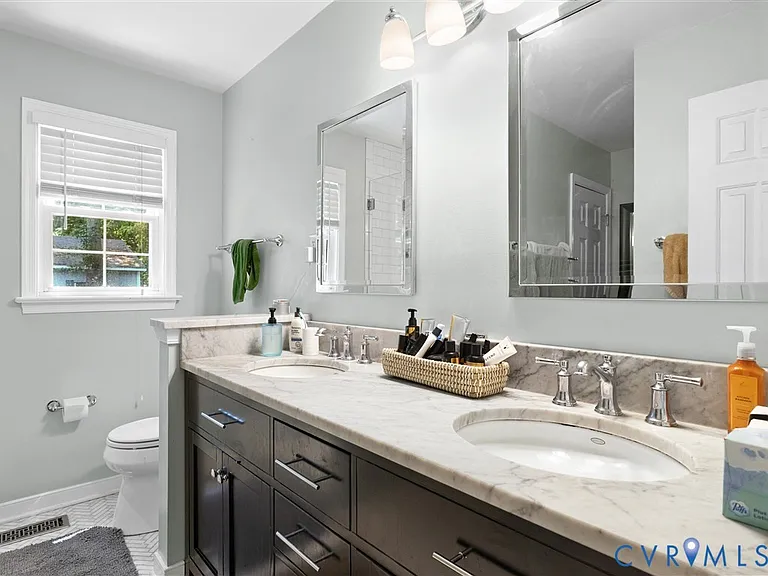 9611 Woodstream Dr — Photo 10