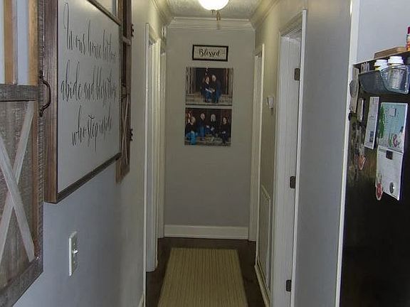 4th image of 134 Sunset Dr NE