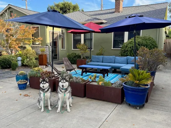 2401 Coleman Way, Sacramento, CA 95818
