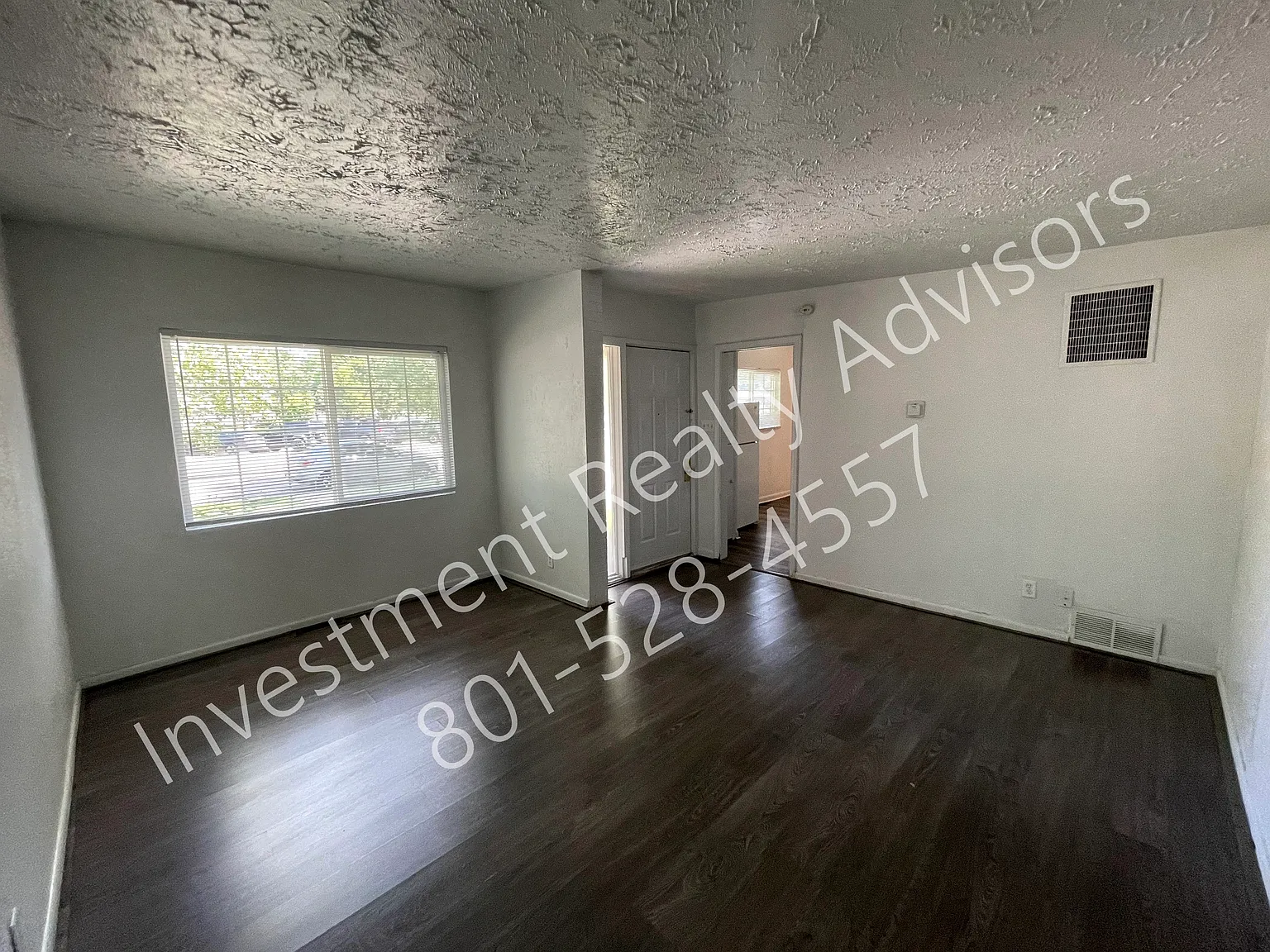 1071 W 700 S - Salt Lake City, UT — Photo 3