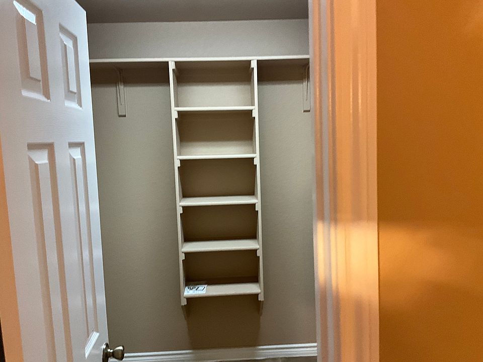 1st image of 3026 Pine Valley Dr