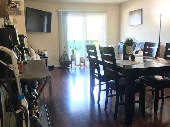 2nd image of 847 Rose Ave APT 19