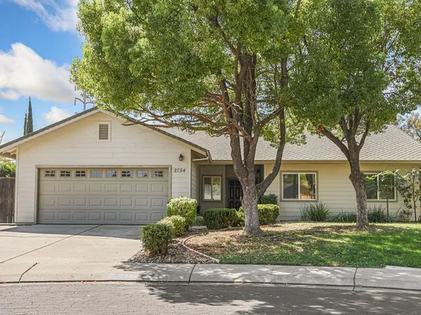 2754 Lost Creek Ct, Stockton, CA 95207