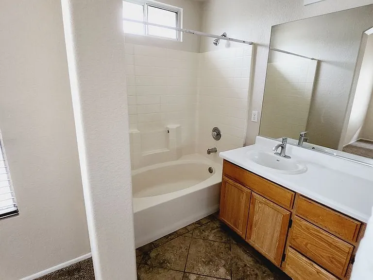 11799 Spruce Run Dr #C — Photo 15