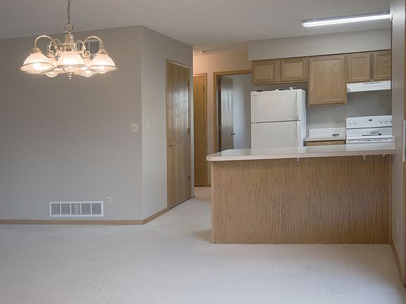 5th image of 8308 Karl Ridge Rd