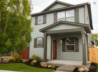 20528 Avro Pl, Bend, OR 97701