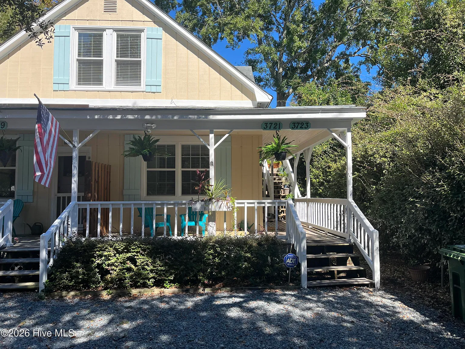 1 bed, 1.0 bath, 600 sqft, $1,200 — Photo 2