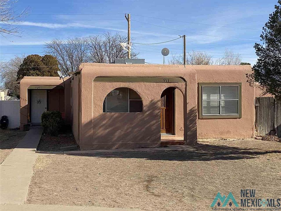 1st image of 909 S Bullock Ct