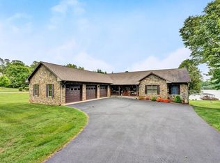 125 Inlet Dr, Wirtz, VA 24184