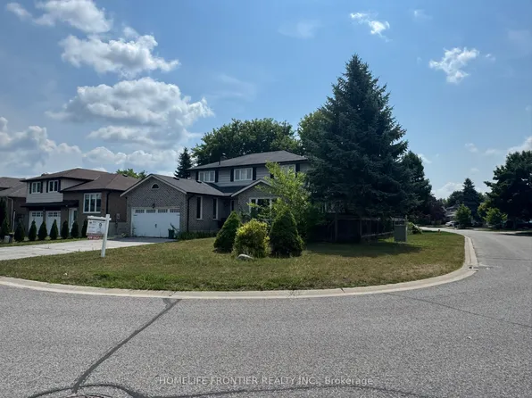 39 Camrose Dr, Georgina, ON L4P 3L6