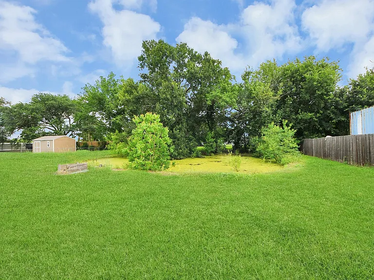 535 Pampa St — Photo 44