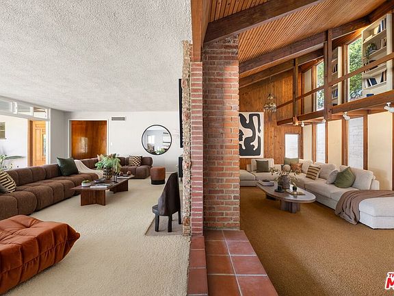 3rd image of 7230 Outpost Cove Dr