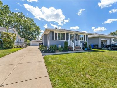 13879 Zaremba Dr, Brookpark, OH, 44142