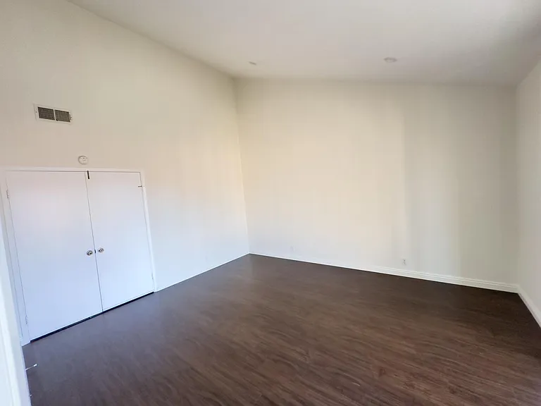 1844 S Marengo Ave #35 — Photo 10