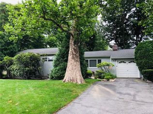 27 Dunham Rd, Hartsdale, NY 10530