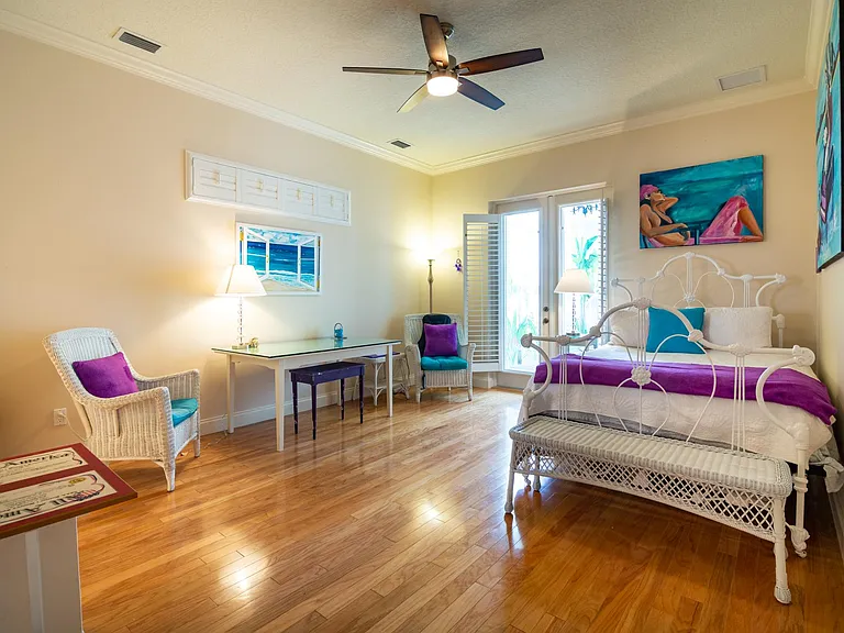 4070 Alamanda Key Dr — Photo 44