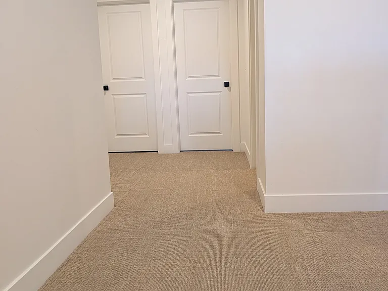 695 W Claystone Dr — Photo 11