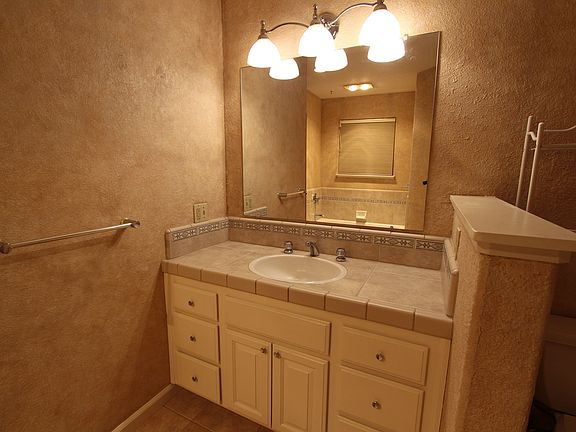 Master Bath 1
