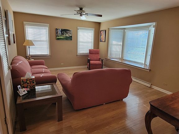4th image of 1464 Linden Rd