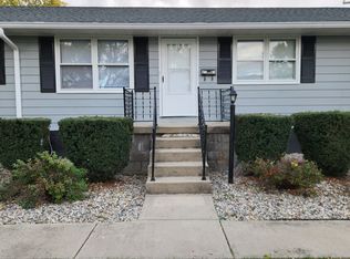 120 West St #B, Pendleton, IN 46064