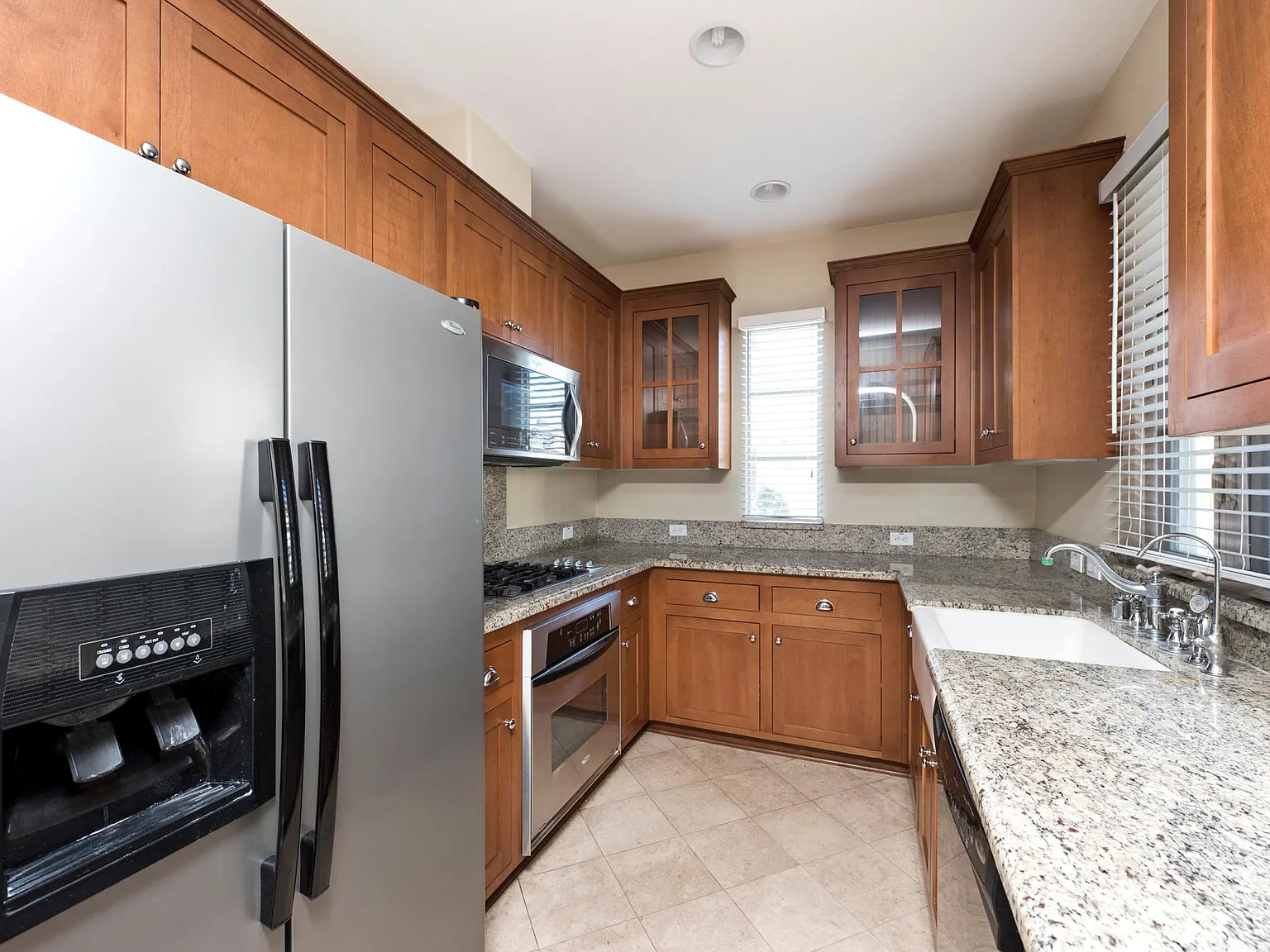 1270 Dahlia Loop — Photo 3